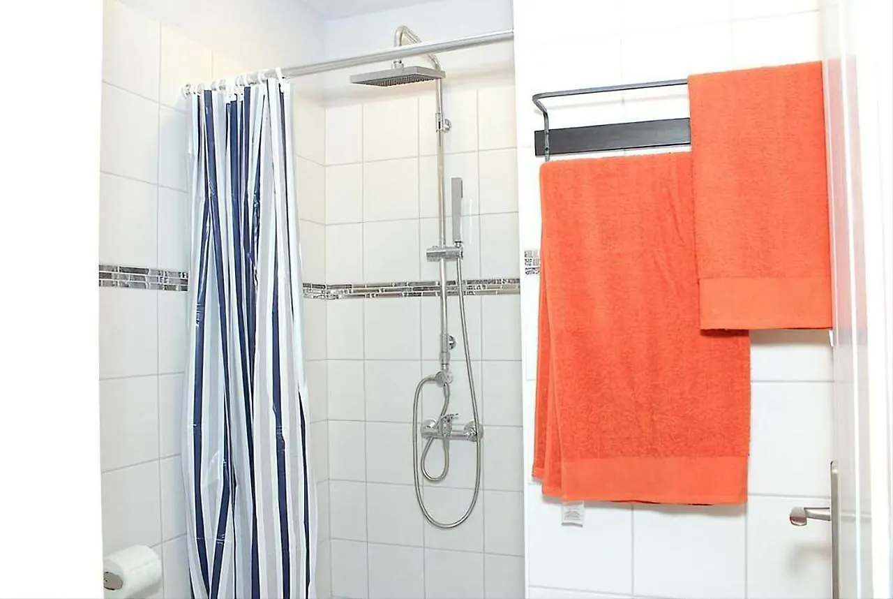 Lola Apartment Budapest 0*,